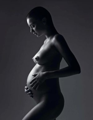 Pregnant Miranda Kerr