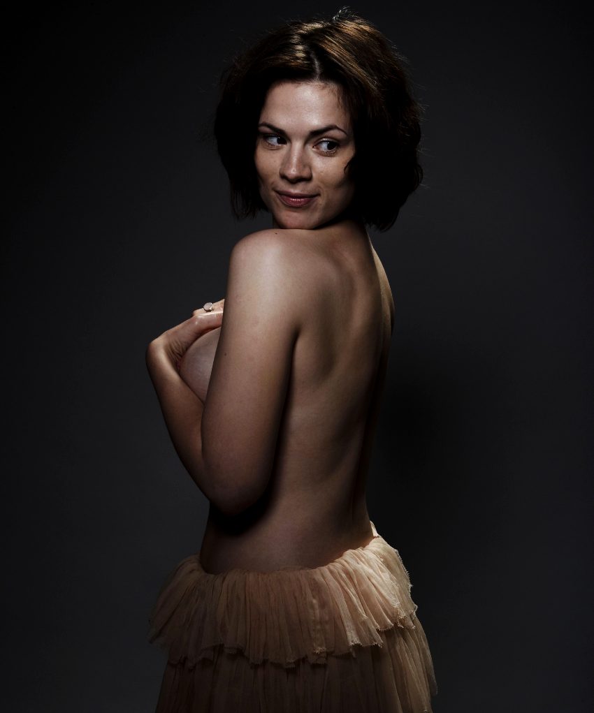 hayley-atwell_001-3