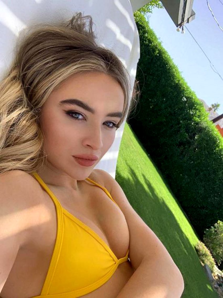 sabrina-carpenter_001