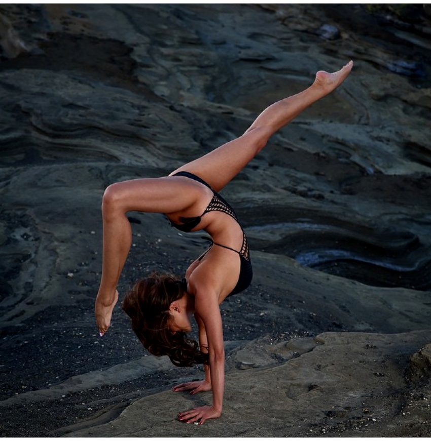 the-incredible-body-of-yoga-goddess-michelle-lou-lan_012